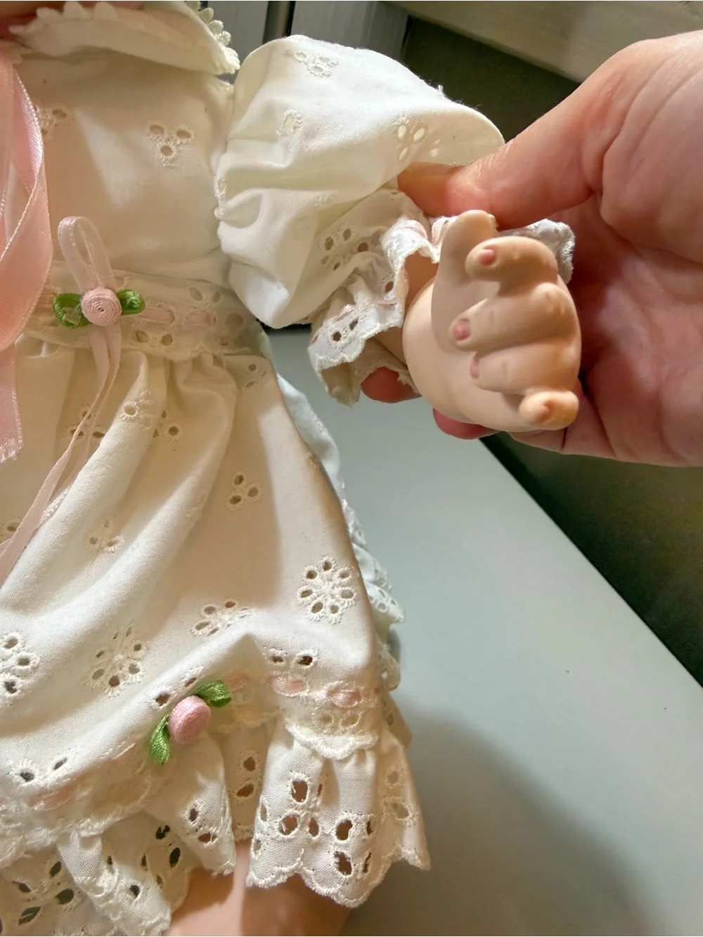 Jennifer Porcelain Doll Baby Girl Blonde Blue Eyes Susan Wakeen Danbury 1991 EUC